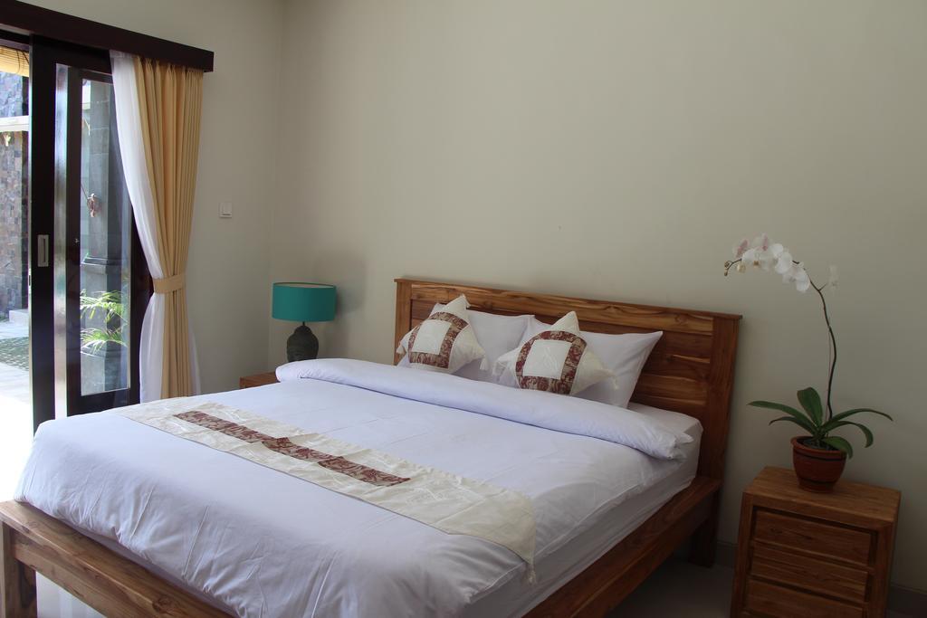 Jonsen Homestay Canggu  Exterior photo