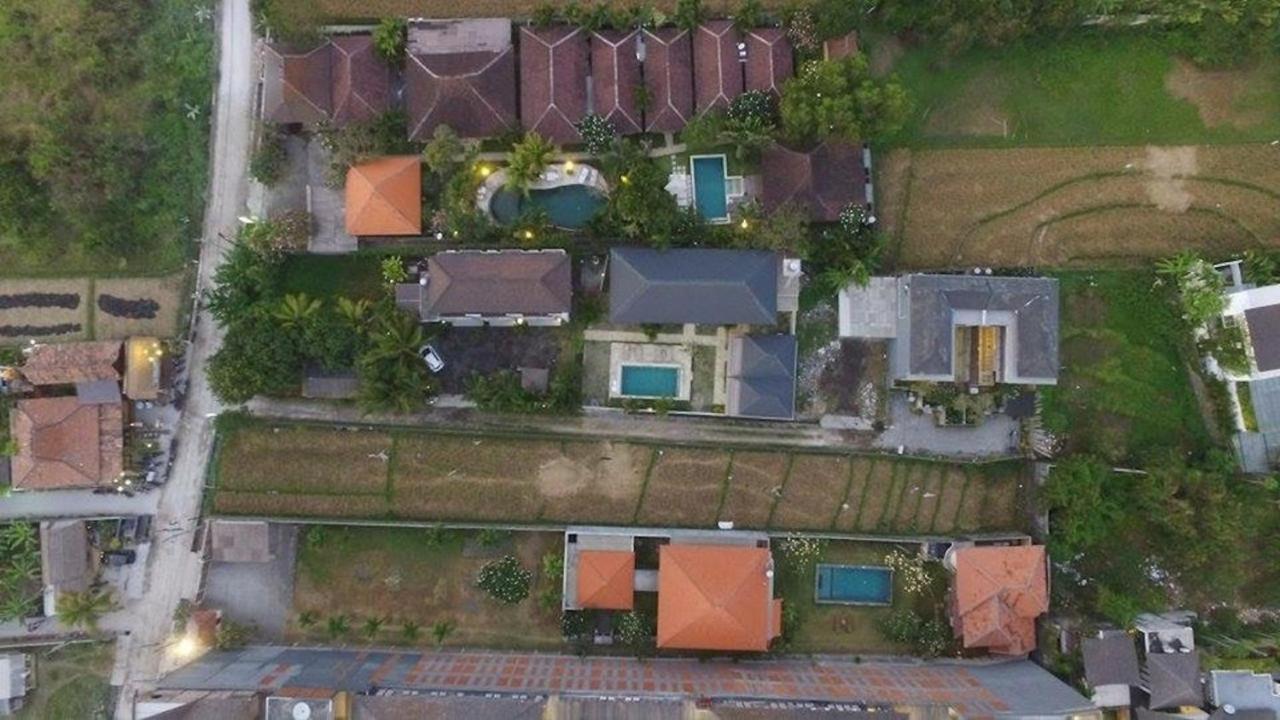 Jonsen Homestay Canggu  Exterior photo